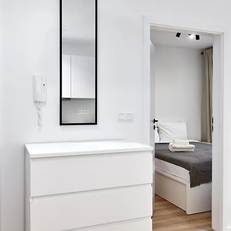 Sielawy Modern By Bookinghost * Poznań