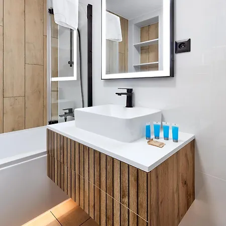 Sielawy Modern By Bookinghost דירה *